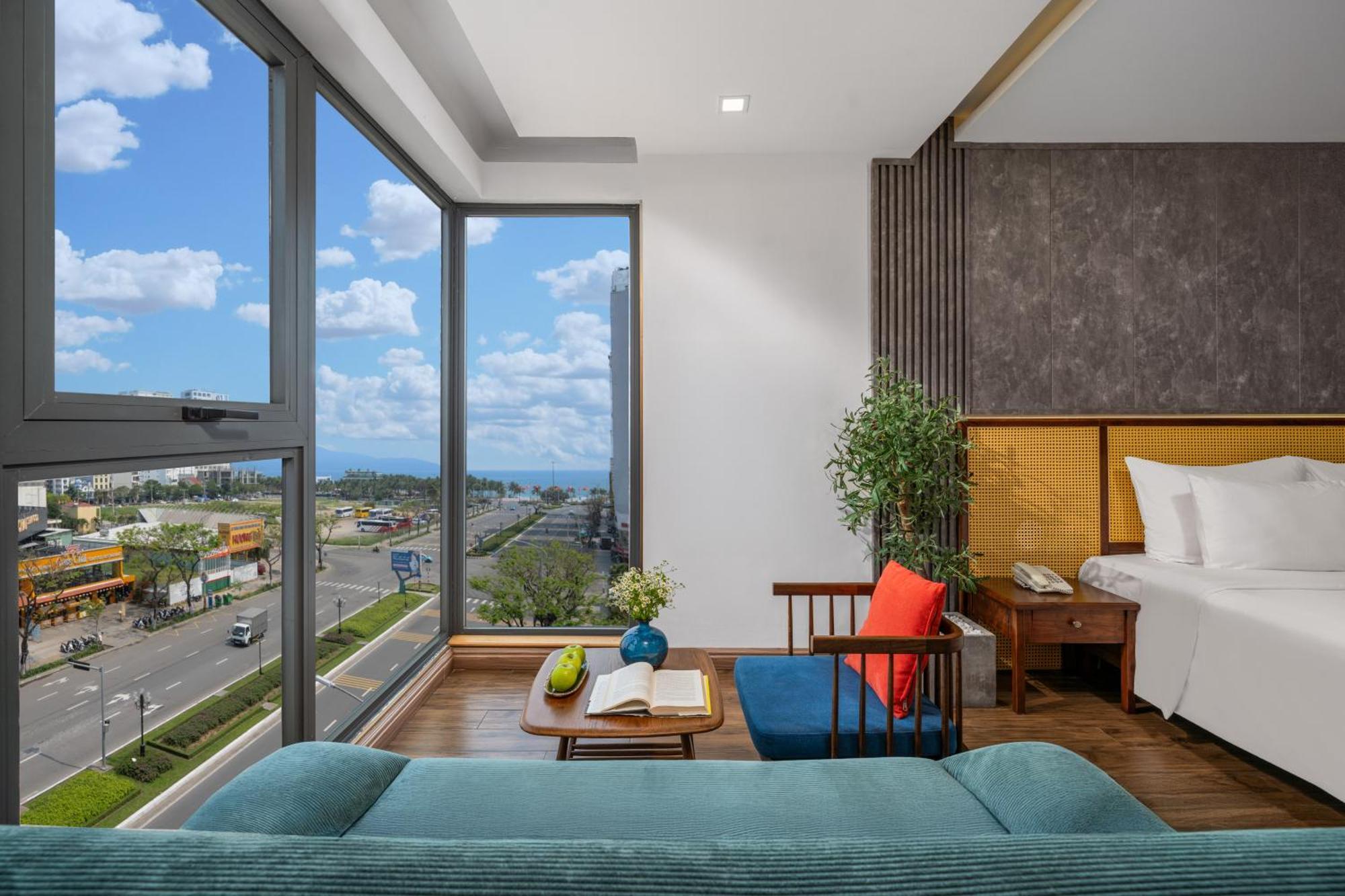 White Boutique 4* Da Nang