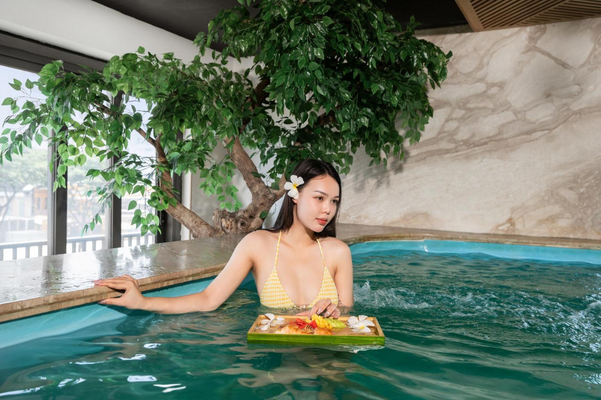 Hotel White Boutique