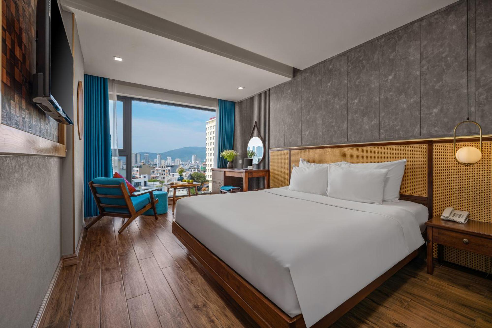 White Boutique Hotel Đà Nẵng
