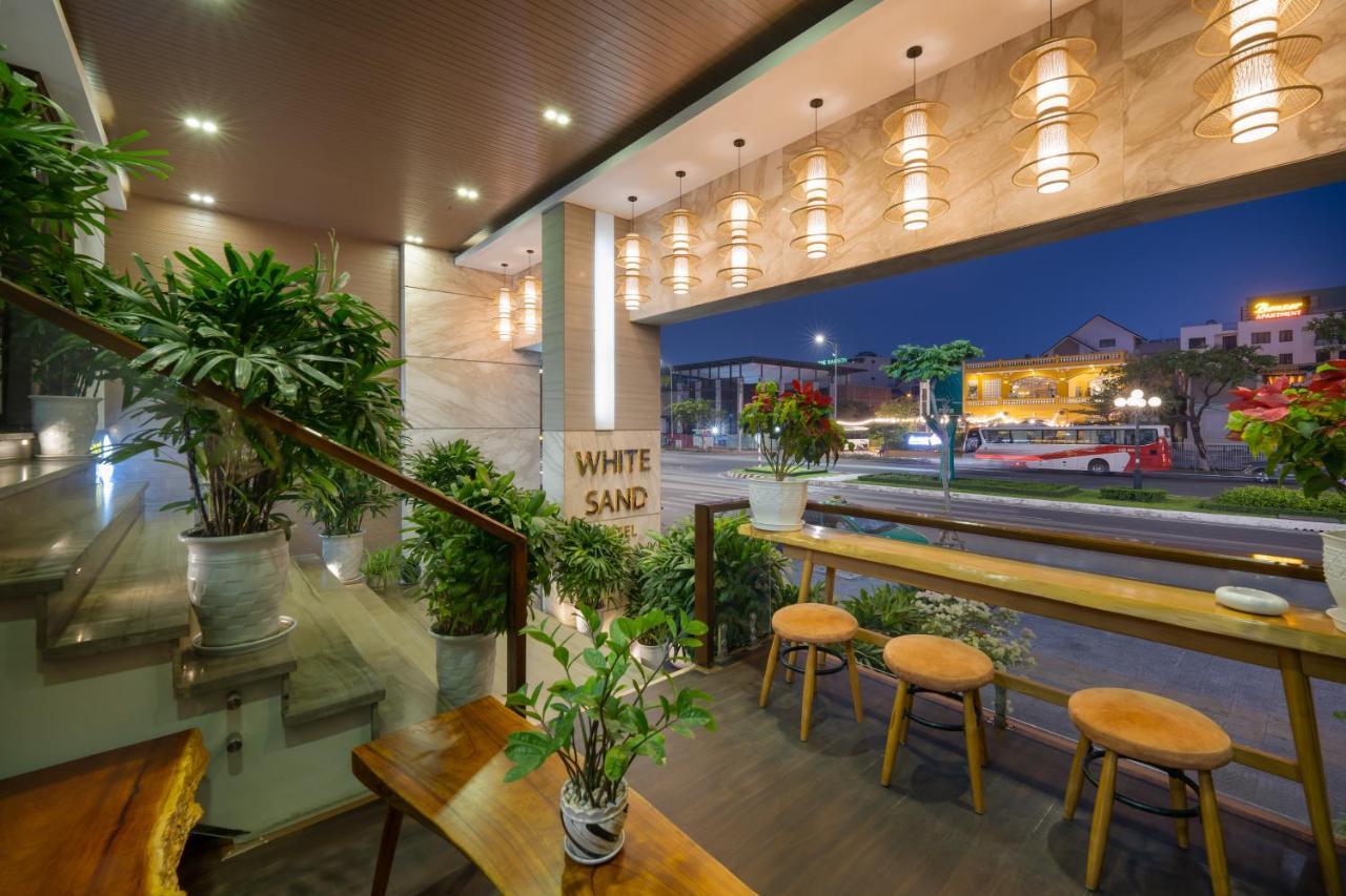 Hotel White Boutique 4*