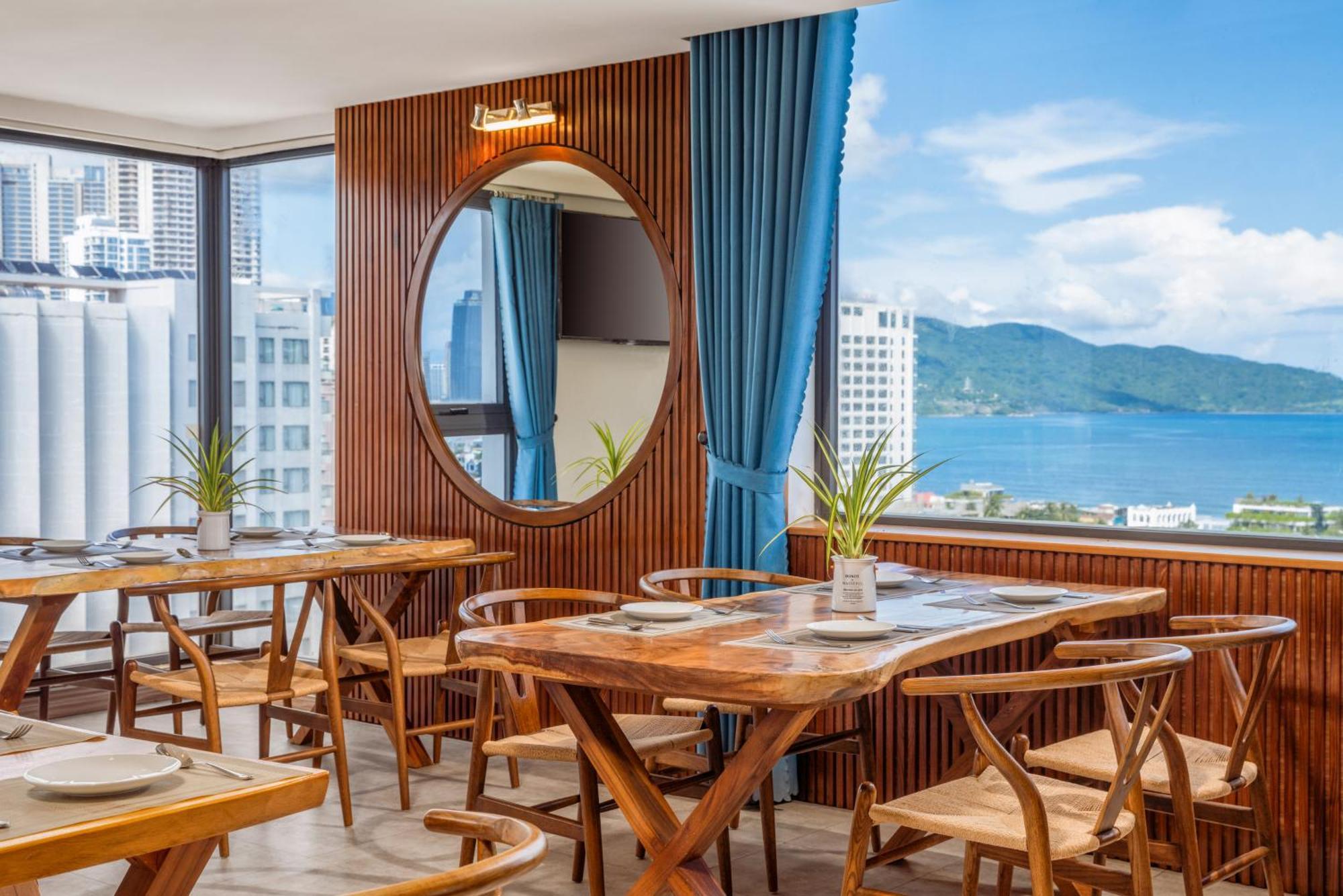 Hotel White Boutique Da Nang