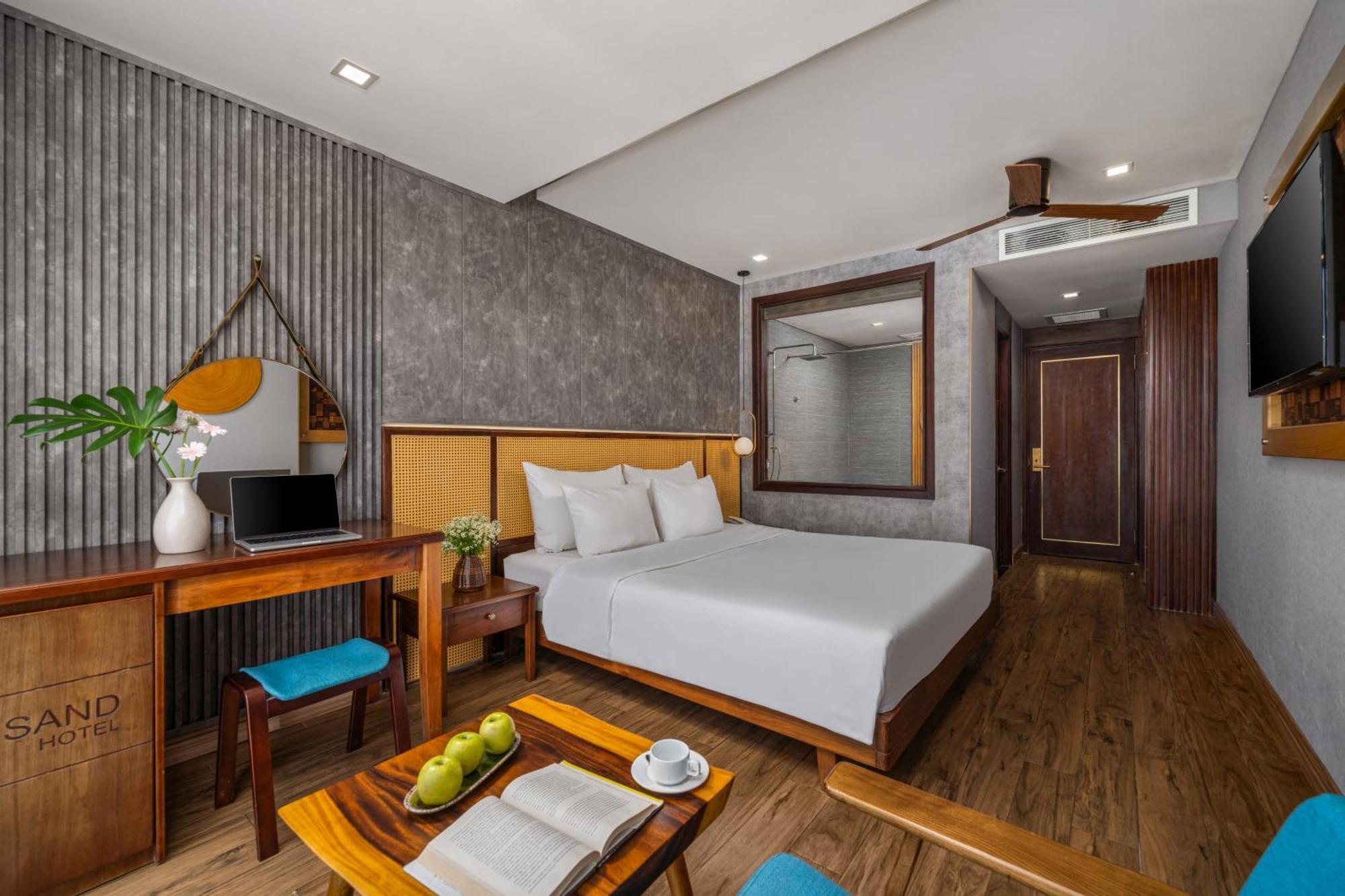 White Boutique Hotel Da Nang